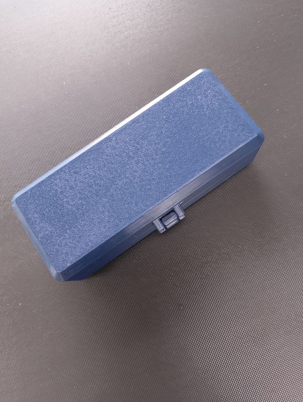 Box für die Aufbewahrung von Blasrohrpfeilen - BLAU
