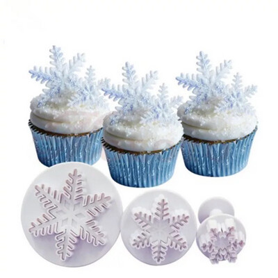 Christmas Snowflakes Plunger Set