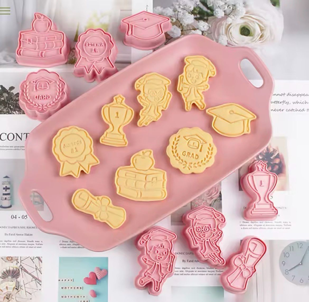 8/ Pieces Graduation Cookie Cutter Set 