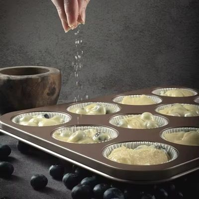 12 Cavity Cupcake Pan 408/g 