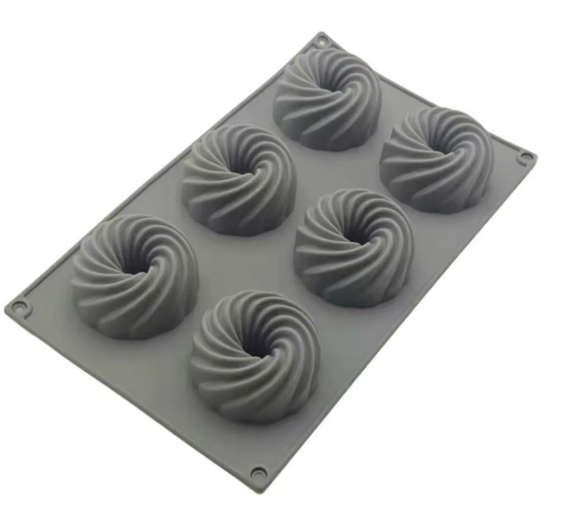 6 Cavity Spiral Shape Silicone Mold