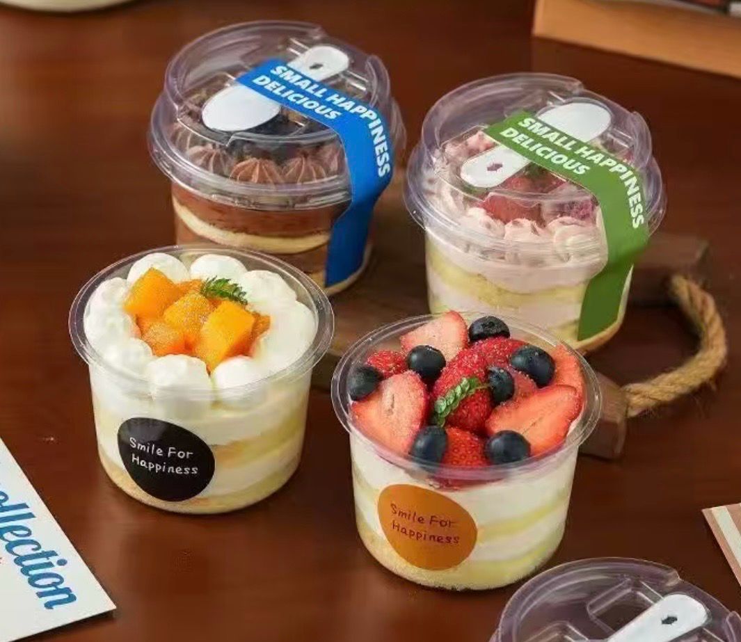 Plastic Dessert Cup With Spoon 260ml Pack/ 50 Pieces 
