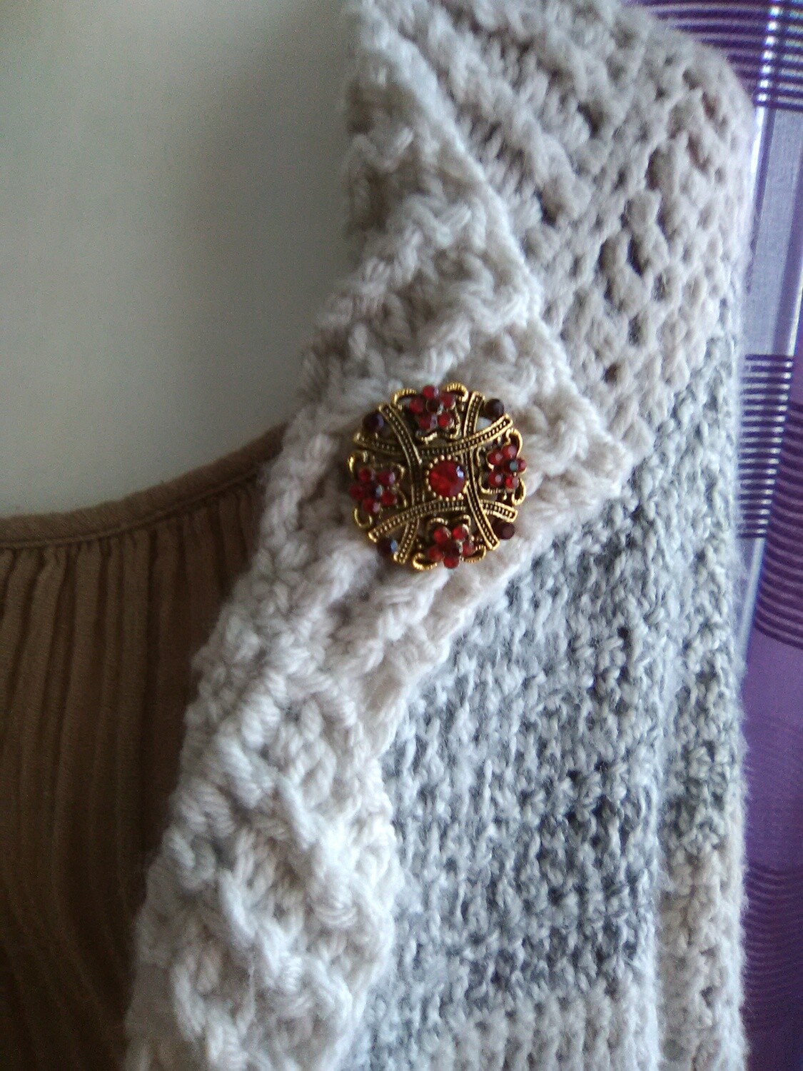 Jolie broche décorative