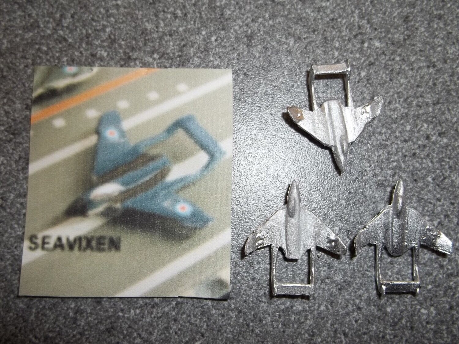 MTM008A - 1/700th Scale Sea Vixen Jet - Folded Wings (Pack of 3) by MT Miniatures
