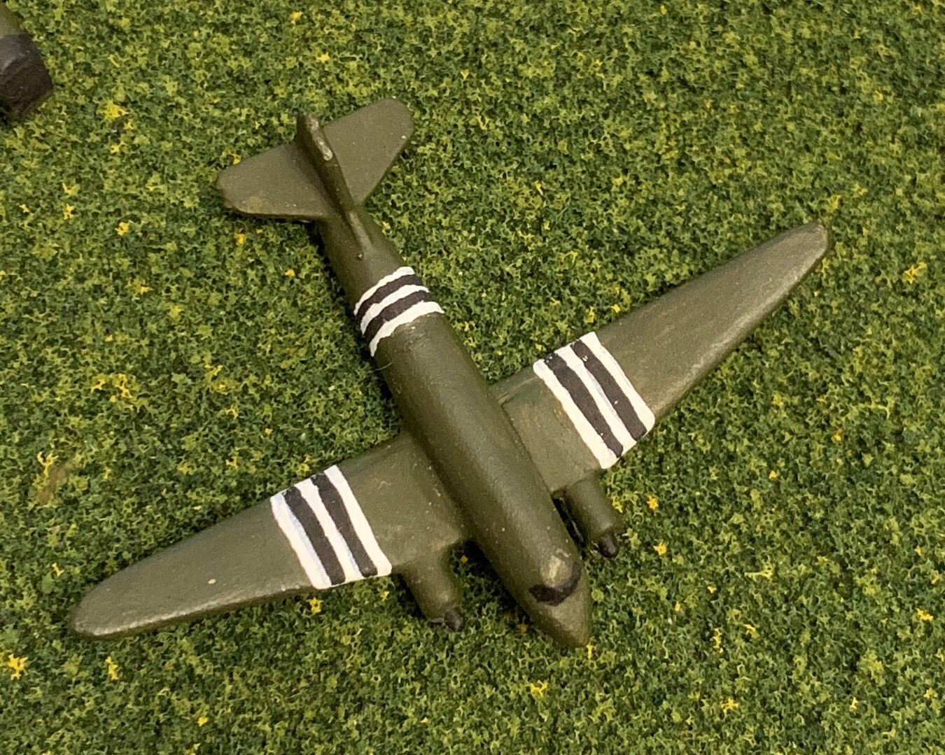 MTM089 - 1/700th Scale Douglas C-47 Skytrain Dakota by MT Miniatures