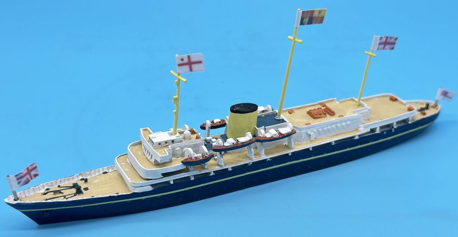 MTM096 - 1/70th Scale HMY Britannia by MT Miniatures