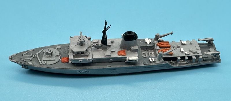 MTM097 - 1/700th Scale Hunt Class Minesweeper by MT Miniatures