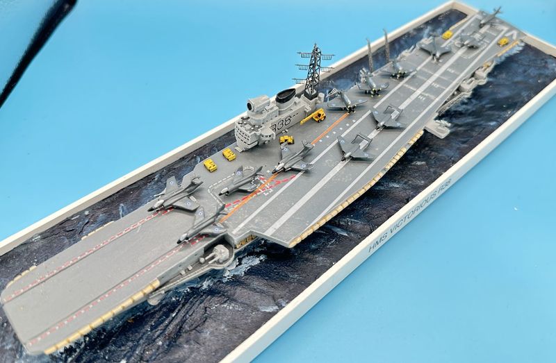 MTM006 - 1/700th Scale HMS Victorious by MT Miniatures