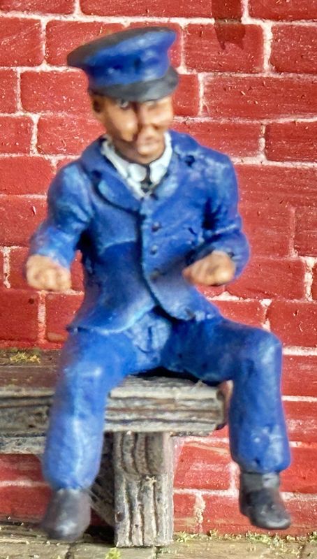 MTMO05 - O Gauge Figure, Diesel Train Driver - Casting by MT Miniatures