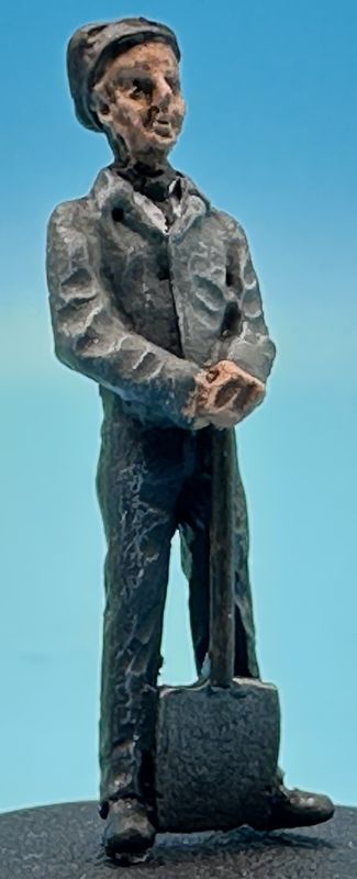 MTMO14 - O Gauge Figure, Worker No. 5 - Casting by MT Miniatures