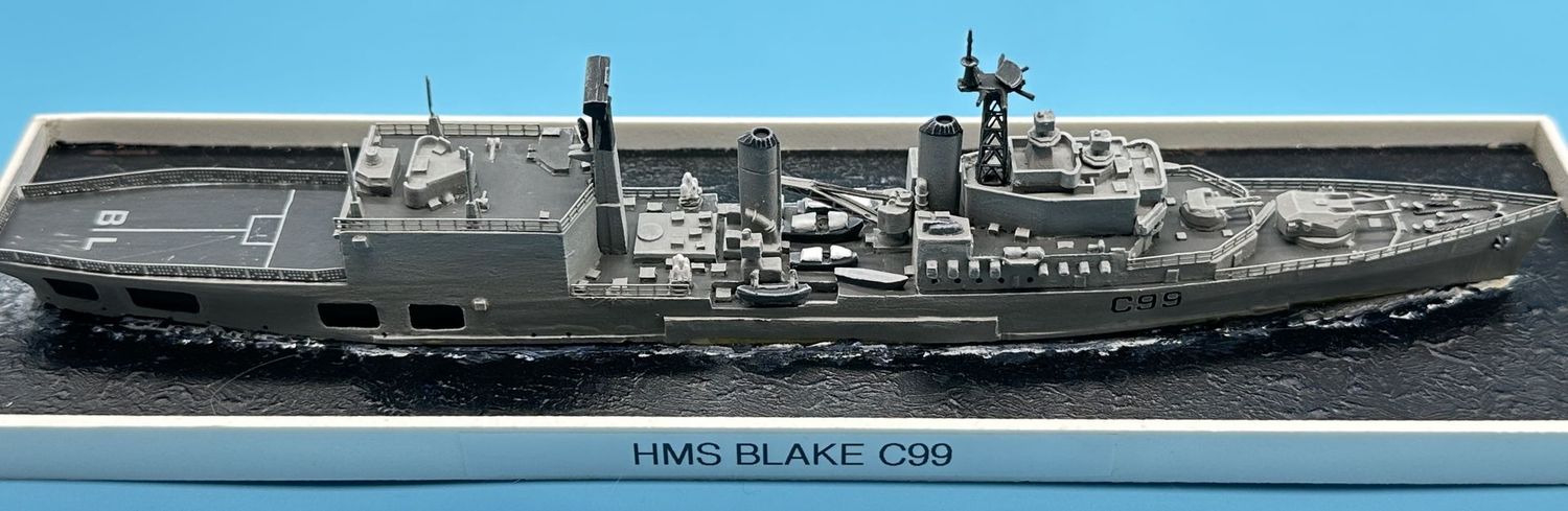 MTM033 - 1/700th Scale HMS Blake by MT Miniatures