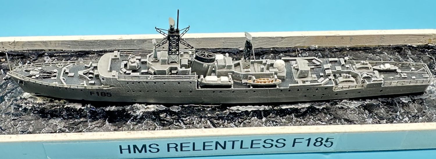 MTM030 - 1/700th Scale HMS Relentless, Type 15 Class Frigate by MT Miniatures
