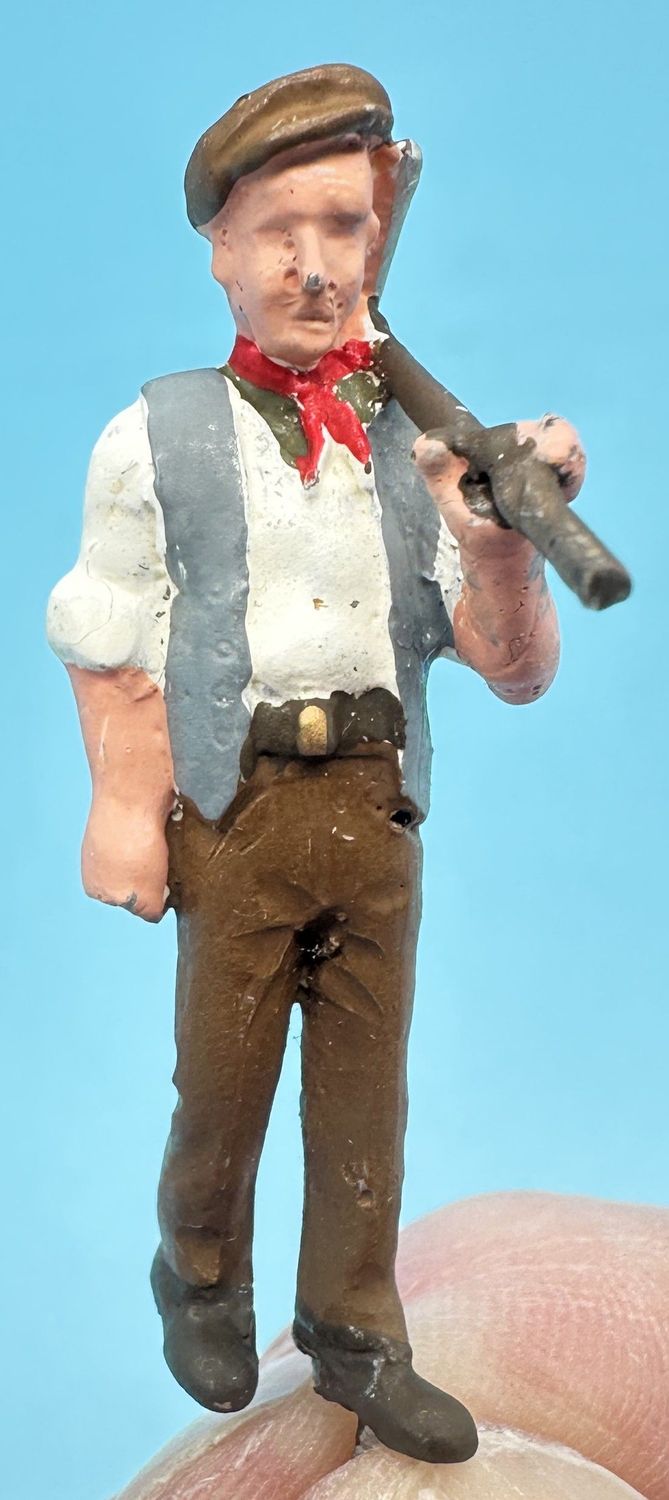 MTMO11P - O Gauge Figure, Worker No. 3 - by MT Miniatures MTMO11P - O Gauge Figure, Worker No. 3 - by MT Miniatures