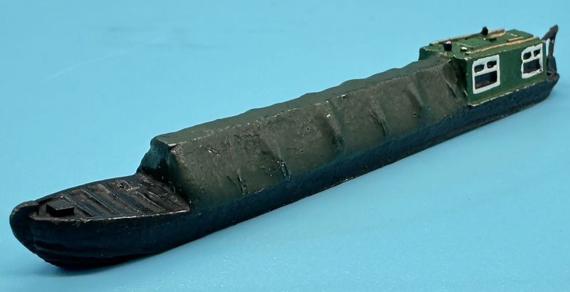 MTMN05P - N Gauge 45 ft Covered Barge - Painted by MT Miniatures