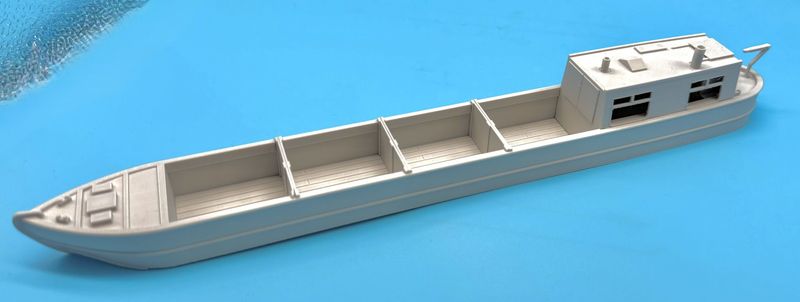 MTMO16 O Gauge 45ft Working Barge with covered load bay option.