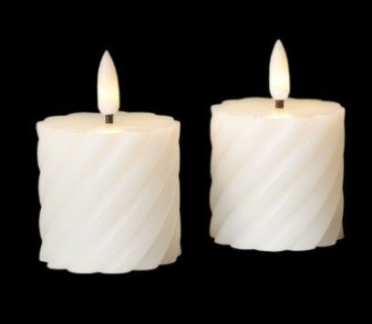 1061 TOR - SET 2 CANDELE A LED IN CERA BIANCA CON FIAMMA 3D