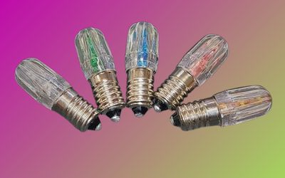 LAMPADINE LED PER USO CIMITERIALE
