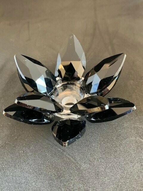 GCY =  Crystal Jewel glas nr. 18