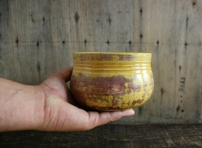Centrotavola in ceramica giallo e rosso / portafrutta / vaso ikebana - raku pottery Centrotavola in ceramica giallo e rosso / portafrutta / vaso ikebana - raku pottery