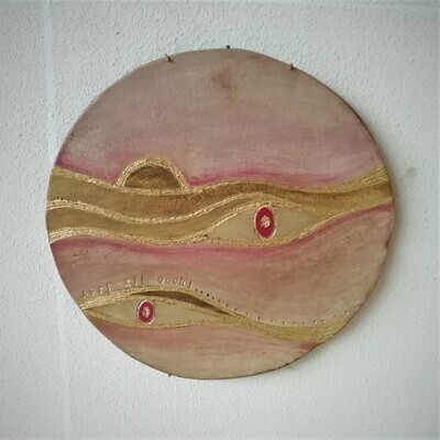 Decorazione murale in ceramica realizzato e dipinto a mano oro / giallo e rosso / Decorazione murale in ceramica realizzato e dipinto a mano oro / giallo e rosso /