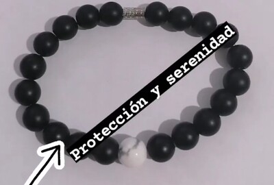 Pulsera amuleto