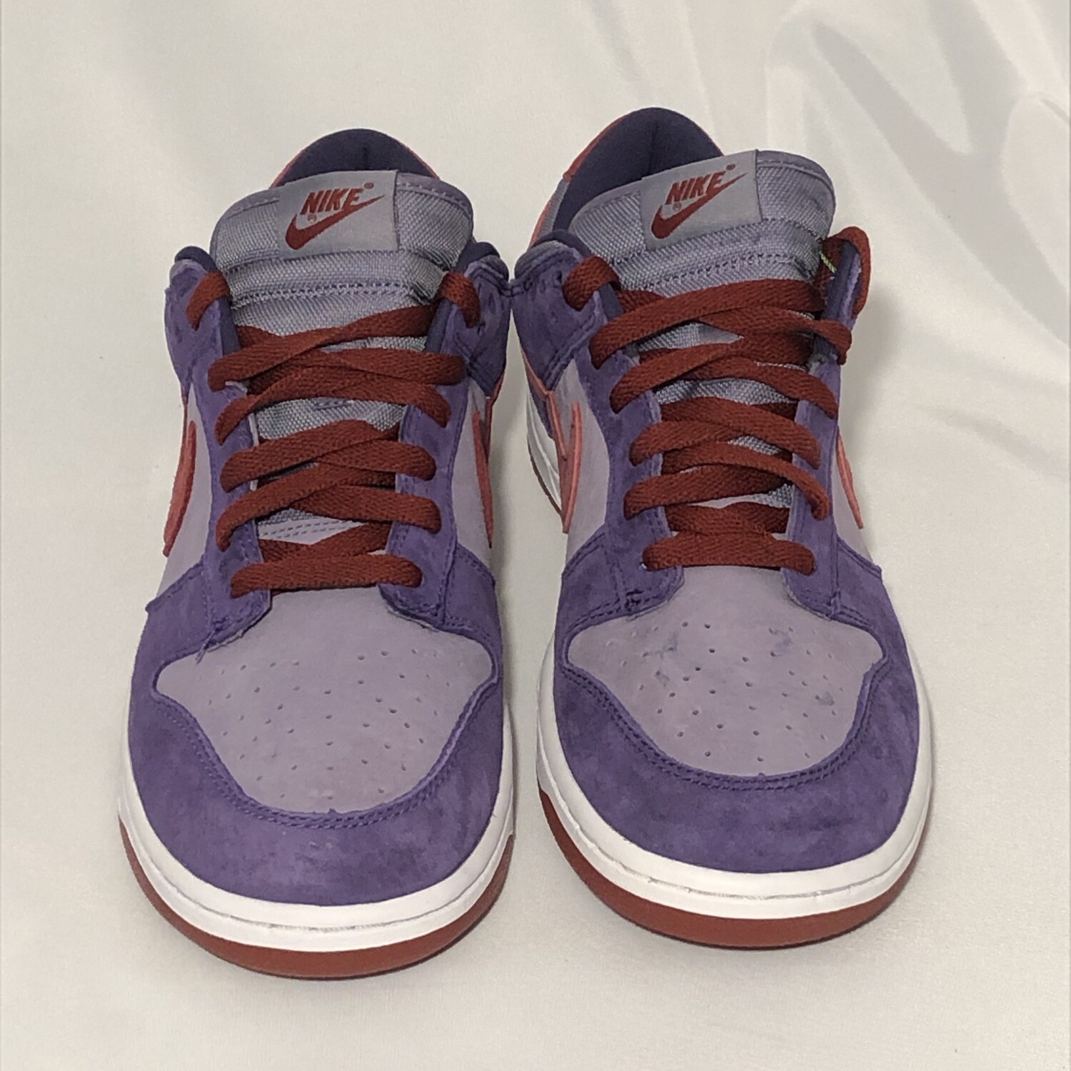 nike dunk plum