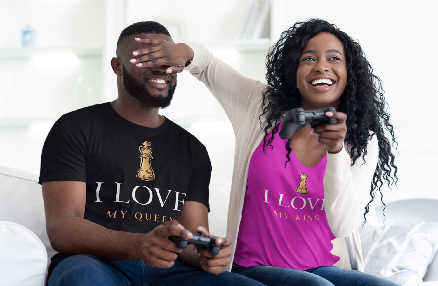 King: "I Love My Queen" Unisex Short-sleeved t-shirt