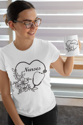 We Love Nurses! Short-sleeved T-Shirt