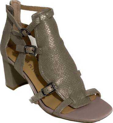 DONALD PLINER SANDAL (Sample) 
WOMEN'S SIZE 6 M - #UNPAIR (RIGHT)
