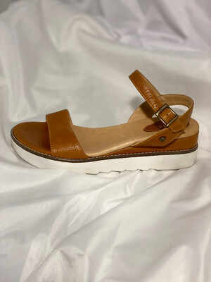 PATINA OPENED-TOE SANDAL WITH ANKLE-STRAP (Sample)
WOMEN'S SIZE 9 - #UNPAIR (LEFT)