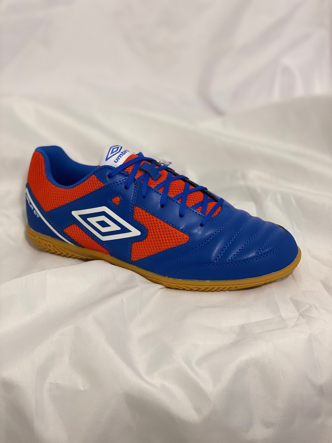 UMBRO SALA CT (Sample) MEN’S SIZE 9 - #UNPAIR (RIGHT)