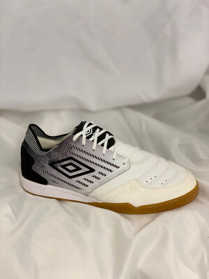 UMBRO CHALEIRA II PRO (Sample) MEN’S SIZE 9 - #UNPAIR (RIGHT)
