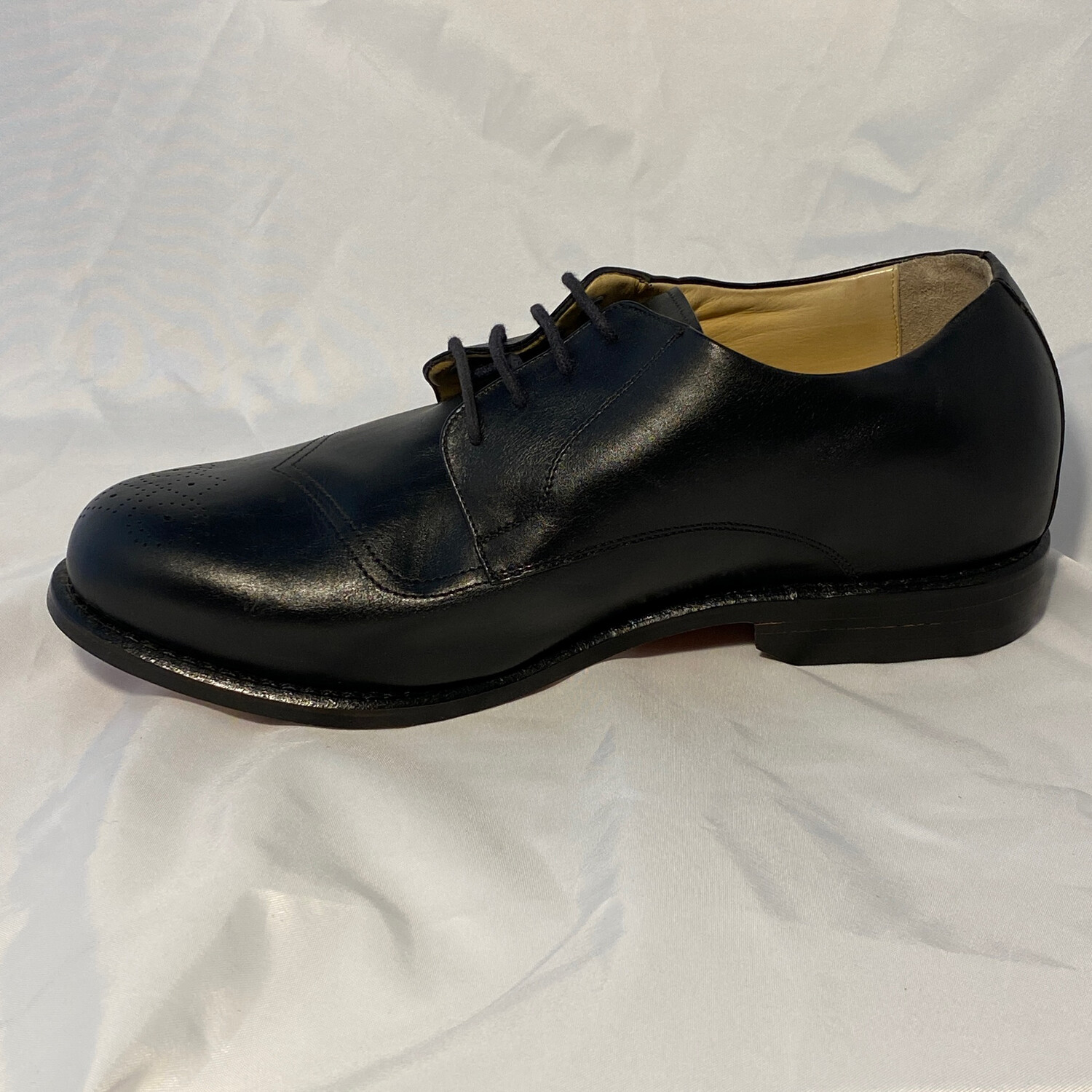 Tauer & Johnson Two-tone Black Leather Men\'s Derby Dress Shoes, Size 12 E Theo Derbies - Men main image 3