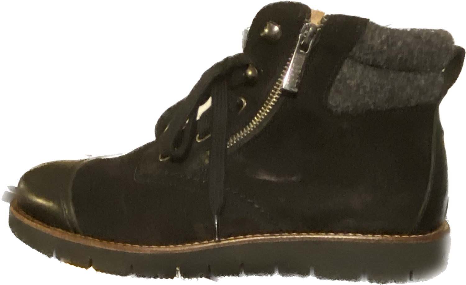 SAMUEL HUBBARD EXTRALIGHT SUEDE BOOT(Sample)  WOMEN'S SIZE 8.5 M - #UNPAIR (LEFT)