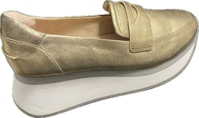 DONALD PLINER PARISETS LOAFER WOMEN'S SIZE 6 - #UNPAIR (RIGHT)
