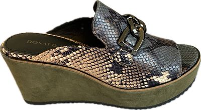 DONALD PLINER IONA SLIP-ON SANDAL (Sample)  WOMEN'S SIZE 6 M - #UNPAIR (RIGHT)