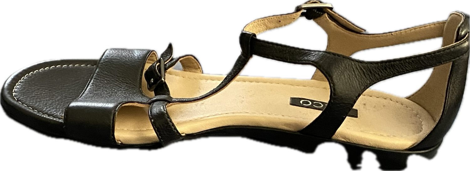 ECCO SANDAL BOUILLON SANDAL II WHITE-K   WOMEN'S SIZE 9 - #UNPAIR (Right)