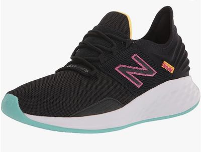 NEW BALANCE FRESH FOAM ROAV RUNNING SHOE
WOMEN'S SIZE 6.5 B - #UNPAIR (RIGHT)