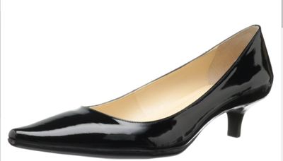 CALVIN KLEIN DIEMA PATENT PUMP
WOMEN'S SIZE 7.5M - #UNPAIR (RIGHT)