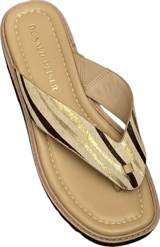 DONALD PLINER HP BLOOM SANDAL (Sample) WOMEN'S SIZE 6M - #UNPAIR (RIGHT)