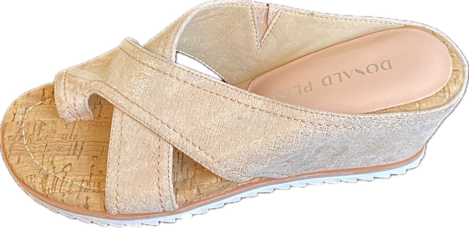 DONALD PLINER CANDICE SANDAL (Sample) WOMEN'S SIZE 6 M - #UNPAIR (LEFT) DONALD PLINER CANDICE SANDAL (Sample) WOMEN'S SIZE 6 M - #UNPAIR (LEFT)