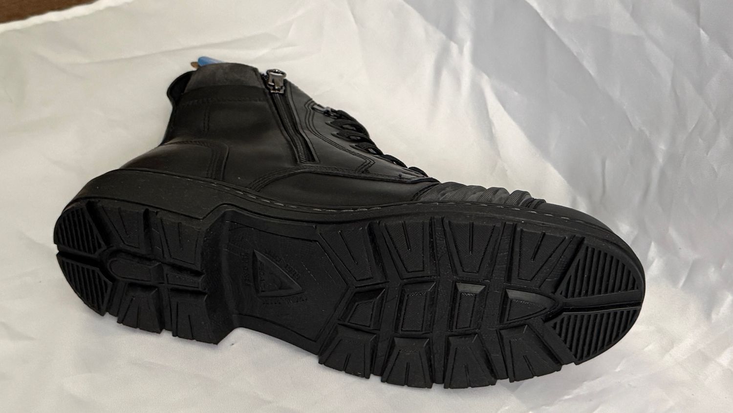 PEGADA LEATHER BOOT MEN'S SIZE 8 M - #UNPAIR (LEFT) PEGADA LEATHER BOOT MEN'S SIZE 8 M - #UNPAIR (LEFT)