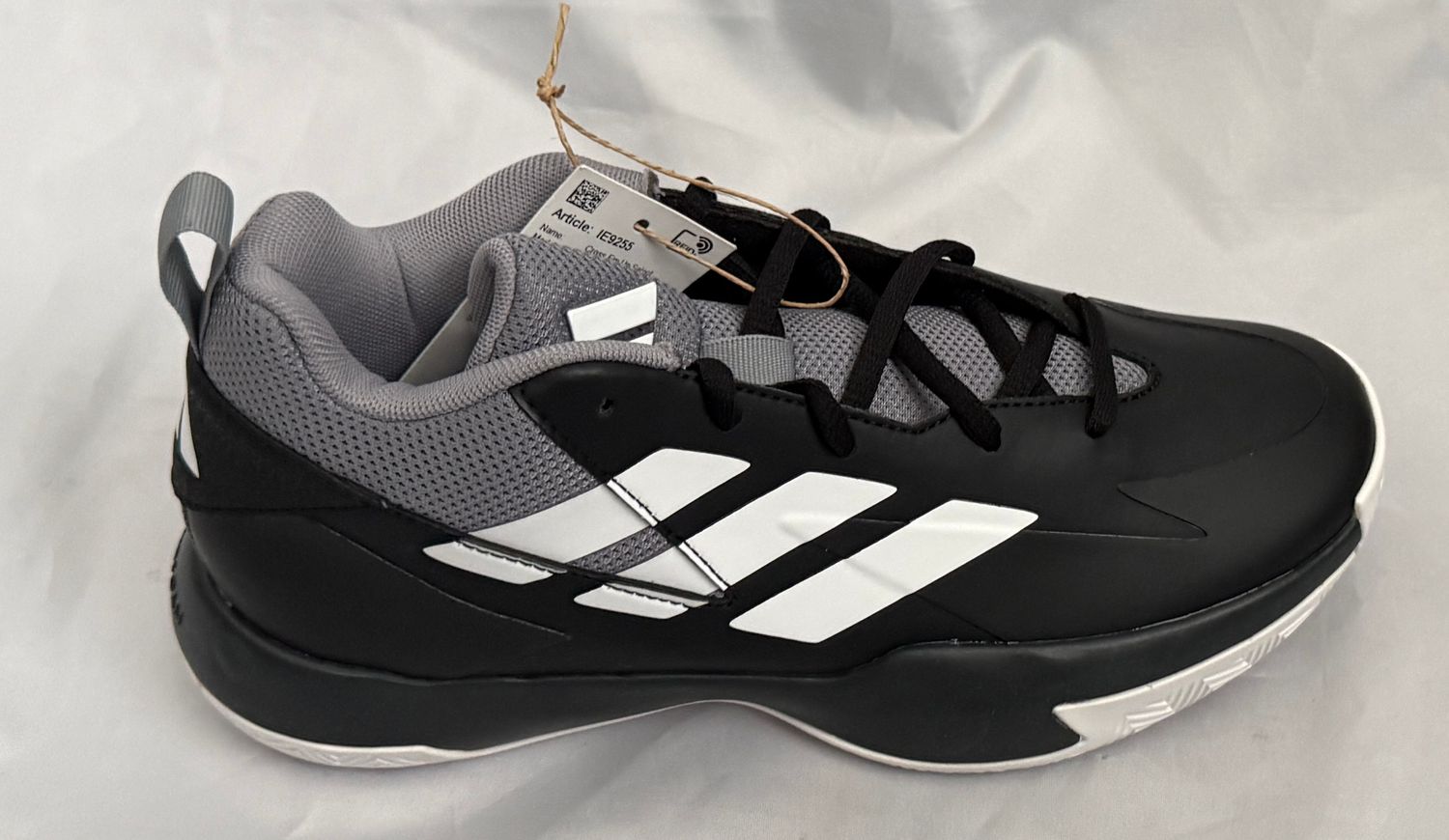 ADIDAS EXHIBIT SELECT MID BASKETBALL KID'S SIZE 12K- #UNPAIR (RIGHT) ADIDAS EXHIBIT SELECT MID BASKETBALL KID'S SIZE 12K- #UNPAIR (RIGHT)