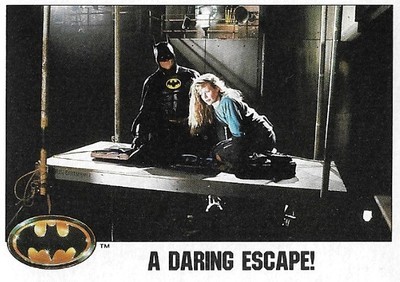 Batman / A Daring Escape! | Topps #76 | Movie Trading Card | 1989 | Michael Keaton + Kim Basinger