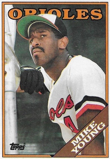 Young, Mike / Baltimore Orioles | Topps #11 | Baseball Trading Card | 1988