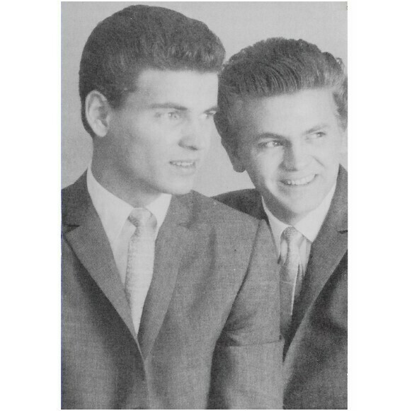Everly Brothers, The / Both, In Suits + Ties, Phil On Right | Photo Print
