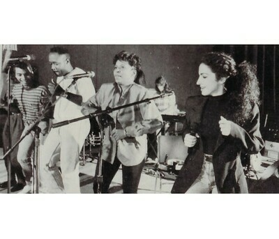 Estefan, Gloria / In Studio with Singers, Musicians (Ponytail) | Photo Print