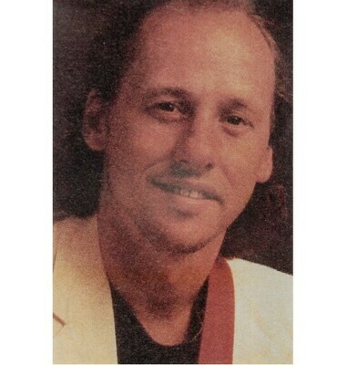 Dire Straits / Mark Closeup, White Jacket, Black Shirt | Photo Print