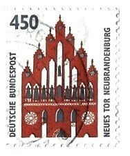 Germany / 1992 | New Gate, Neubrandenburg (450 Pf.) | Postage Stamp