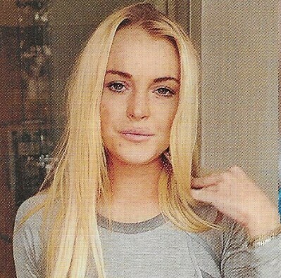 Lohan, Lindsay / In Beverly Hills on Dec. 15 | Magazine Photo | January 2010